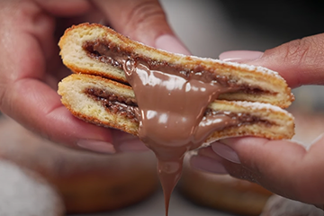 توست بالشوكولانة على طريقة همم.. احتفل باليوم العالمي للشوكولاتة بـ 5 مكونات وفي 10 دقايق بس