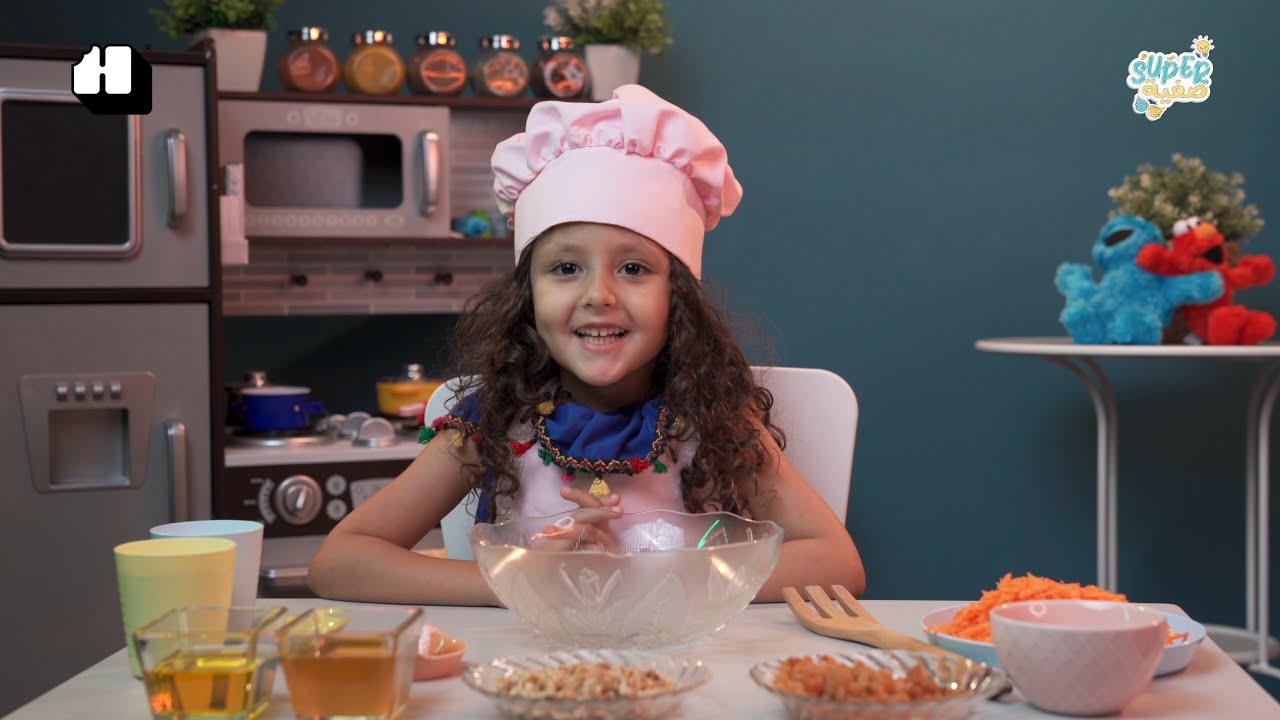 سوبر صفية عملتلنا ألذّ كيكة جزر ومن غير سكّر خالص